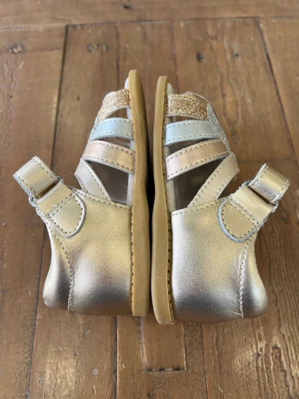 Livie & Luca metallic unicorn leather sandals child 5 hook and loop